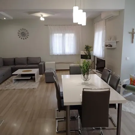 Apartment Marija Kuca Za Odmor