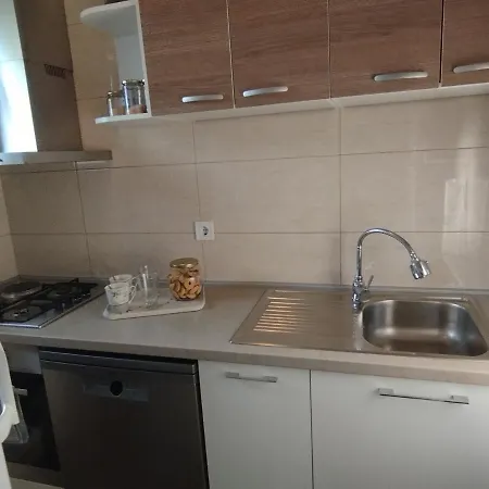 Marija Kuca Za Odmor *